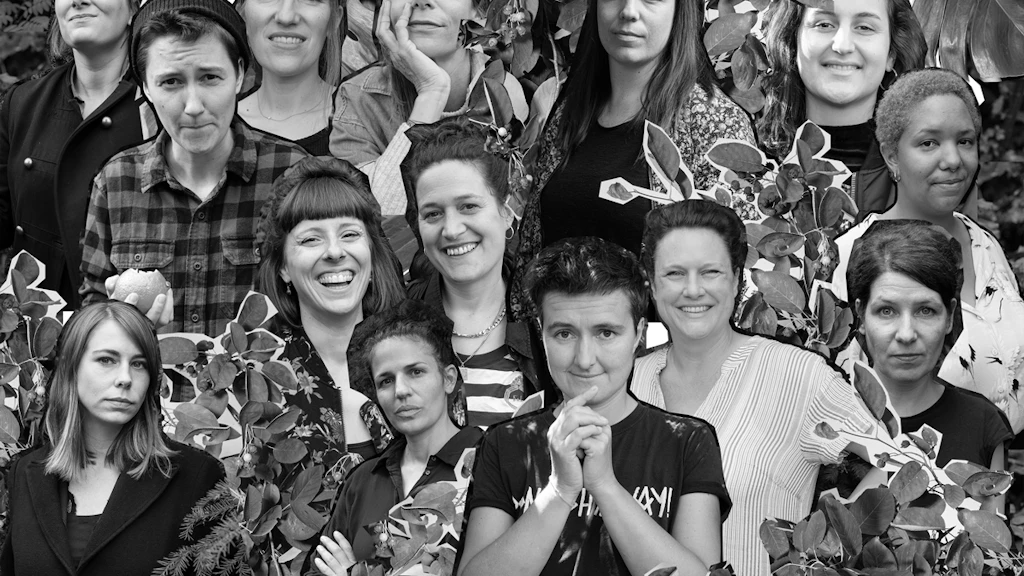 Un collage di ritratti delle quattordici collaboratrici di Helvetiarockt.